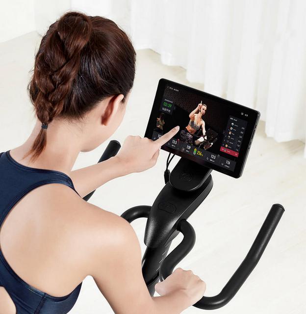 Stationary exercise bike 